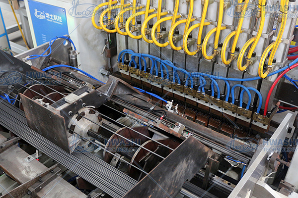 Geavanceerde automatische walscherf lassen machine voor walscherf dek plank productielijn 5