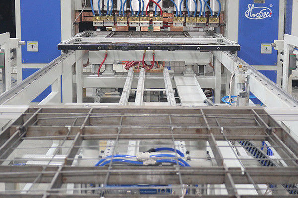 Weldmachine met 6 laskoppen voor airconditioning