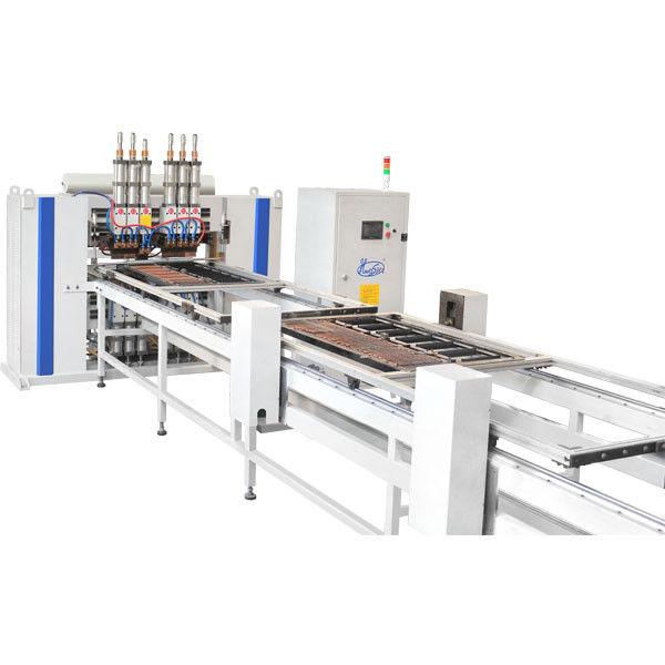 Automatische condensator lassen machine met zes koppen voor koelkastcondensator