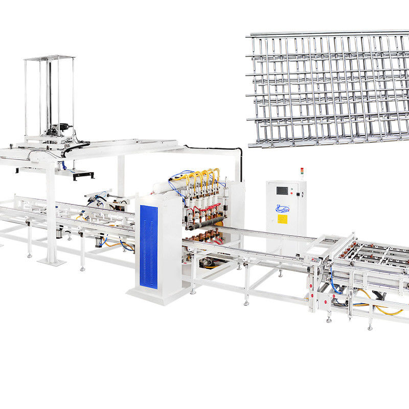 Voor een Braziliaanse klant, een op maat gemaakte volledig geautomatiseerde IBC kooien productielijn