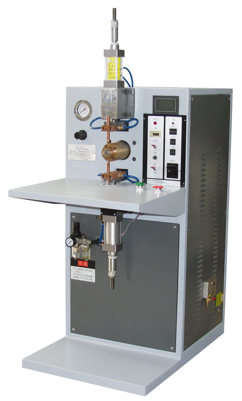 7 KVA Power Multipoint Spot Welding Machine met 4500J energieopslag en digitale microcontroller